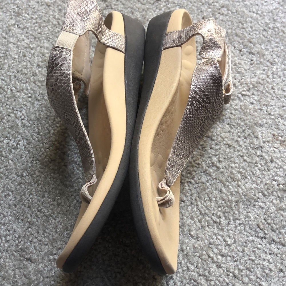 Megnya Faux Snakeskin Orthotic Sandals - Picture 3 of 4